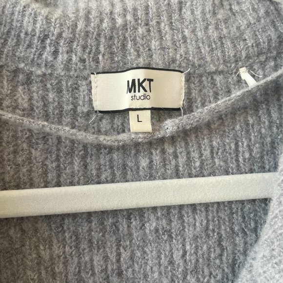 MKT Studio Grey Knit Zip Up‎ Cardigan Sweater, Size Large - Picture 3 of 4